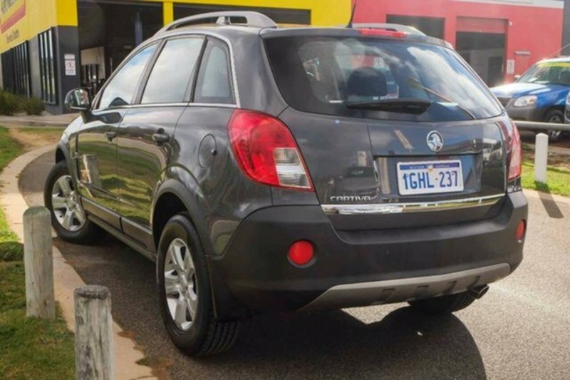 2011 HOLDEN CAPTIVA 5 (FWD) CG MY10