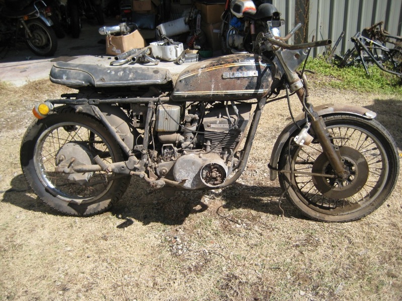 1973 SUZUKI GT 550