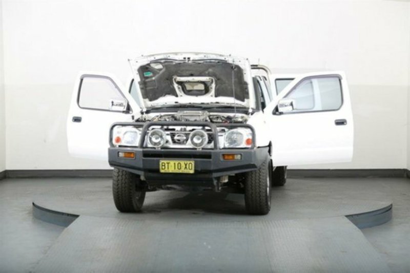 2009 NISSAN NAVARA ST-R (4x4) D22 MY08