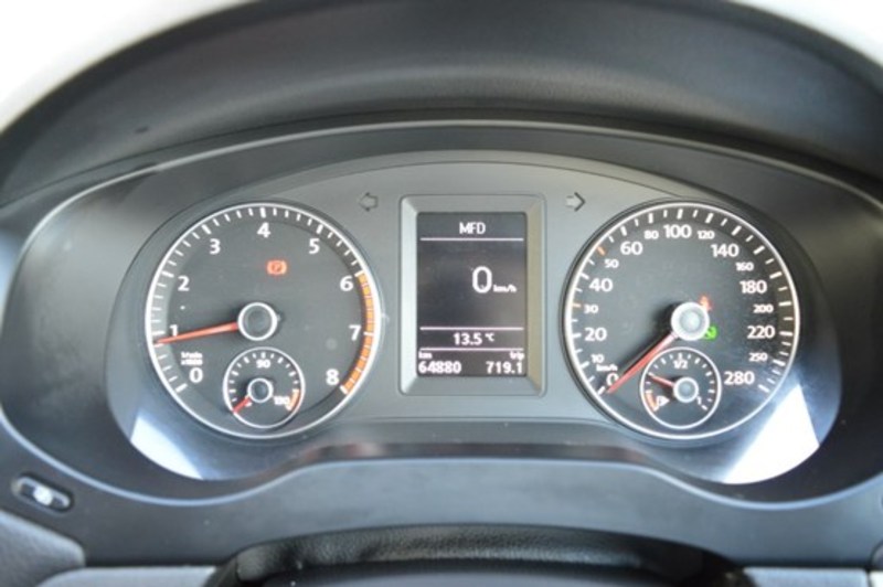 2011 VOLKSWAGEN JETTA 147TSI HIGHLINE 1B
