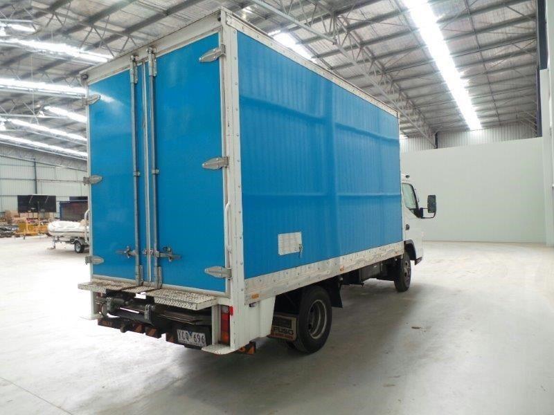2010 FUSO CANTER PANTECH