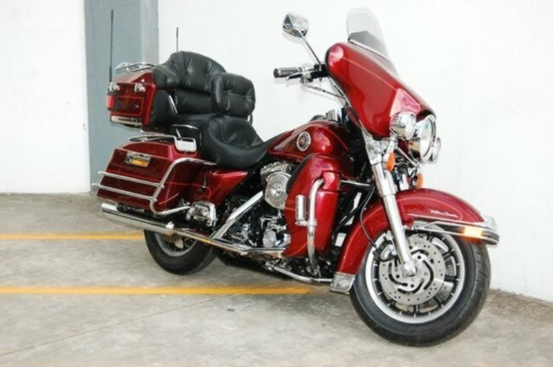 2000 HARLEY-DAVIDSON 1450CC FLHTCI ELECTRA GLIDE CLASSIC