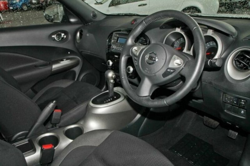 2014 NISSAN JUKE ST 2WD F15 MY14