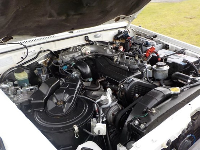 2006 TOYOTA LANDCRUISER RV TROOPCARRIER HDJ78R