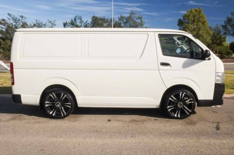 2013 TOYOTA HIACE LWB TRH201R MY12 UPGRADE