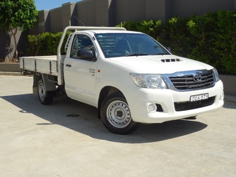 2011 TOYOTA HILUX SR KUN16R