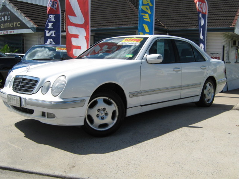2000 MERCEDES-BENZ E200K ELEGANCE W210 687-FTL