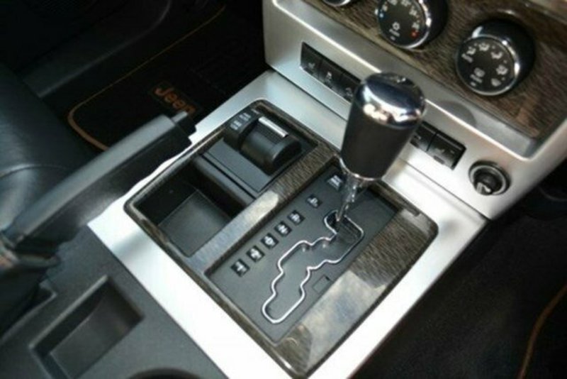 2011 JEEP CHEROKEE Limited 70th Anniversary KK MY11