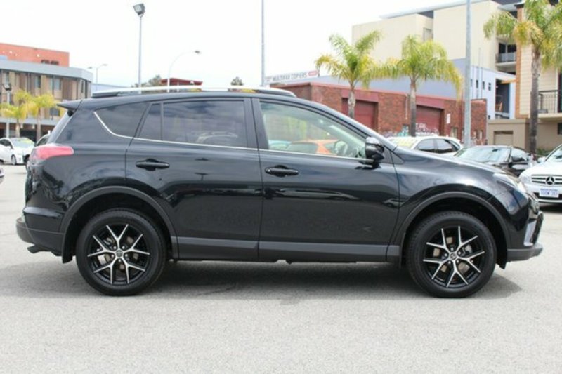 2017 TOYOTA RAV4 GXL (4x4) ASA44R MY17