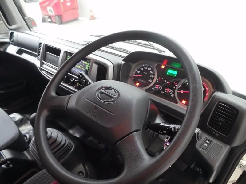 2017 HINO 500 SERIES - FD 1124