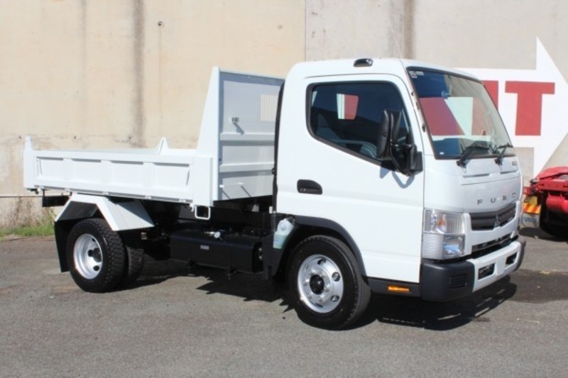 2017 FUSO Canter 715 Wide Canter 715 Wide Truck