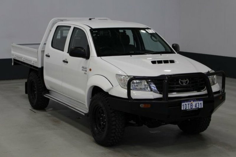 2011 TOYOTA HILUX SR (4x4) KUN26R MY12