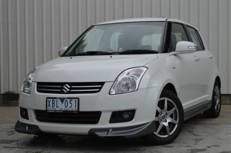 2009 SUZUKI SWIFT 100TH ANNIVERSARY RS415