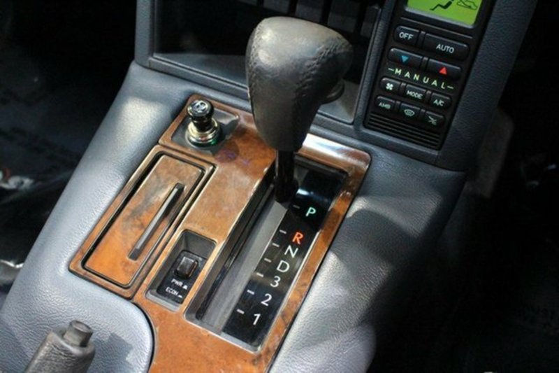1997 HSV SENATOR 185i VSII