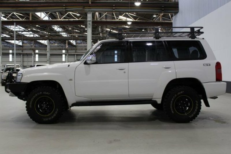 2006 NISSAN PATROL ST (4x4) GU IV