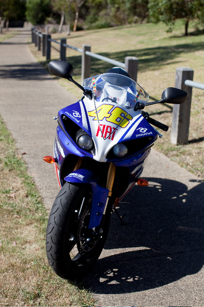 2010 YAMAHA YZF R1