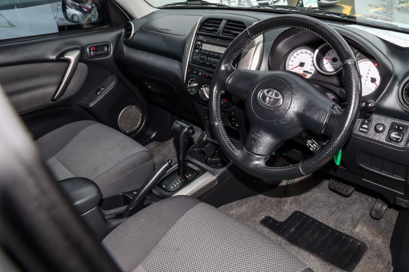 2004 TOYOTA RAV4 Cruiser ACA23R
