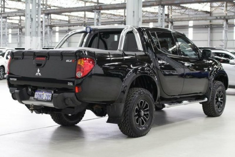 2010 MITSUBISHI TRITON GLX-R (4x4) MN MY11