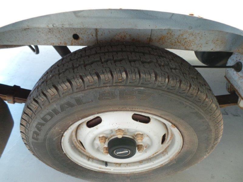 1998 MAZDA E2500