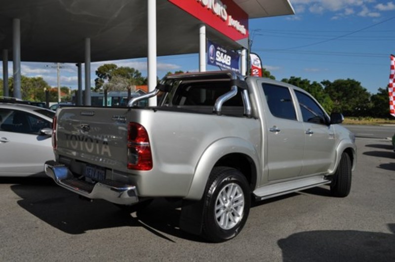 2013 TOYOTA HILUX SR5 DOUBLE CAB KUN26R MY12