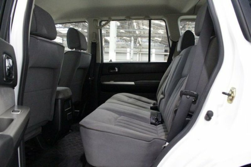 2006 NISSAN PATROL ST (4x4) GU IV