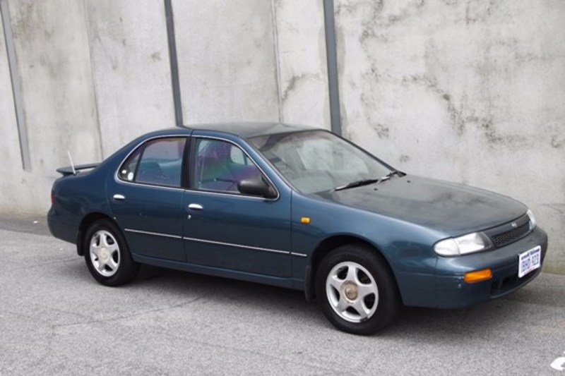 1993 NISSAN BLUEBIRD LX U13 S1