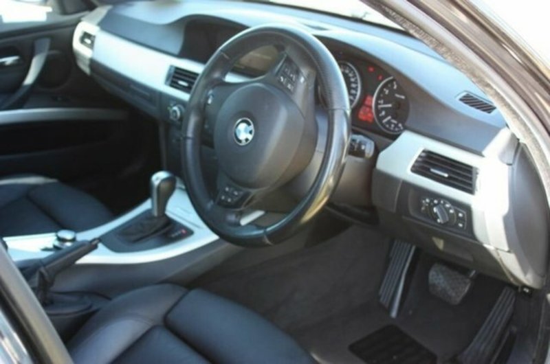 2007 BMW 3 25i E90 07 UPGRADE