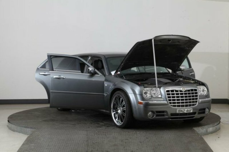 2006 CHRYSLER 300C 5.7 HEMI V8 TOURING LE MY06