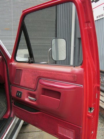 1988 FORD F450 5 SP MANUAL 2D CAB CHASSIS