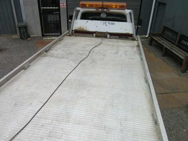 1988 FORD F450 5 SP MANUAL 2D CAB CHASSIS