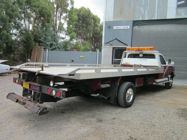 1988 FORD F450 5 SP MANUAL 2D CAB CHASSIS