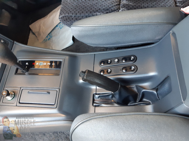 1990 HSV SV5000 VN 4 SPEED AUTOMATIC SEDAN