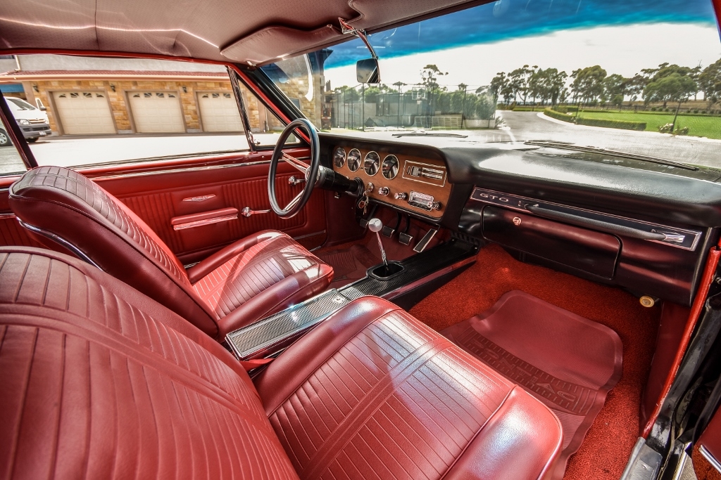 1966 PONTIAC GTO TRI-POWER COUPE