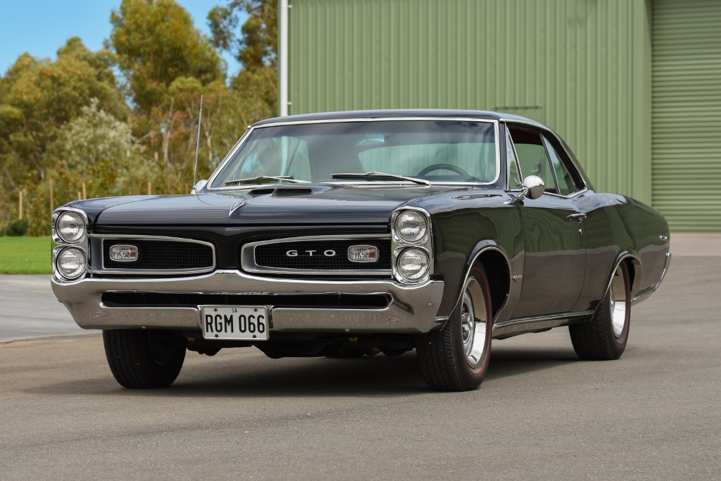 1966 PONTIAC GTO TRI-POWER COUPE