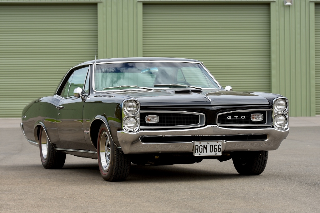 1966 PONTIAC GTO TRI-POWER COUPE