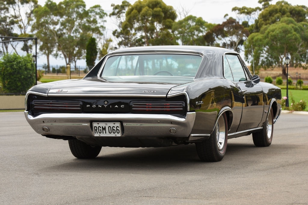 1966 PONTIAC GTO TRI-POWER COUPE