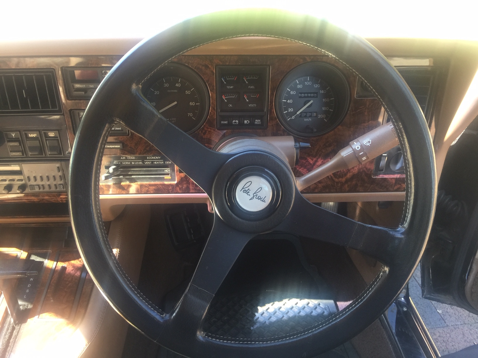 1984 HOLDEN DEALER TEAM STATESMAN CAPRICE MAGNUM WB SEDAN
