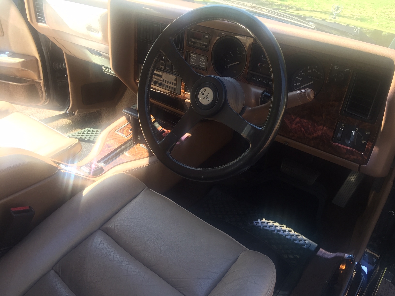 1984 HOLDEN DEALER TEAM STATESMAN CAPRICE MAGNUM WB SEDAN