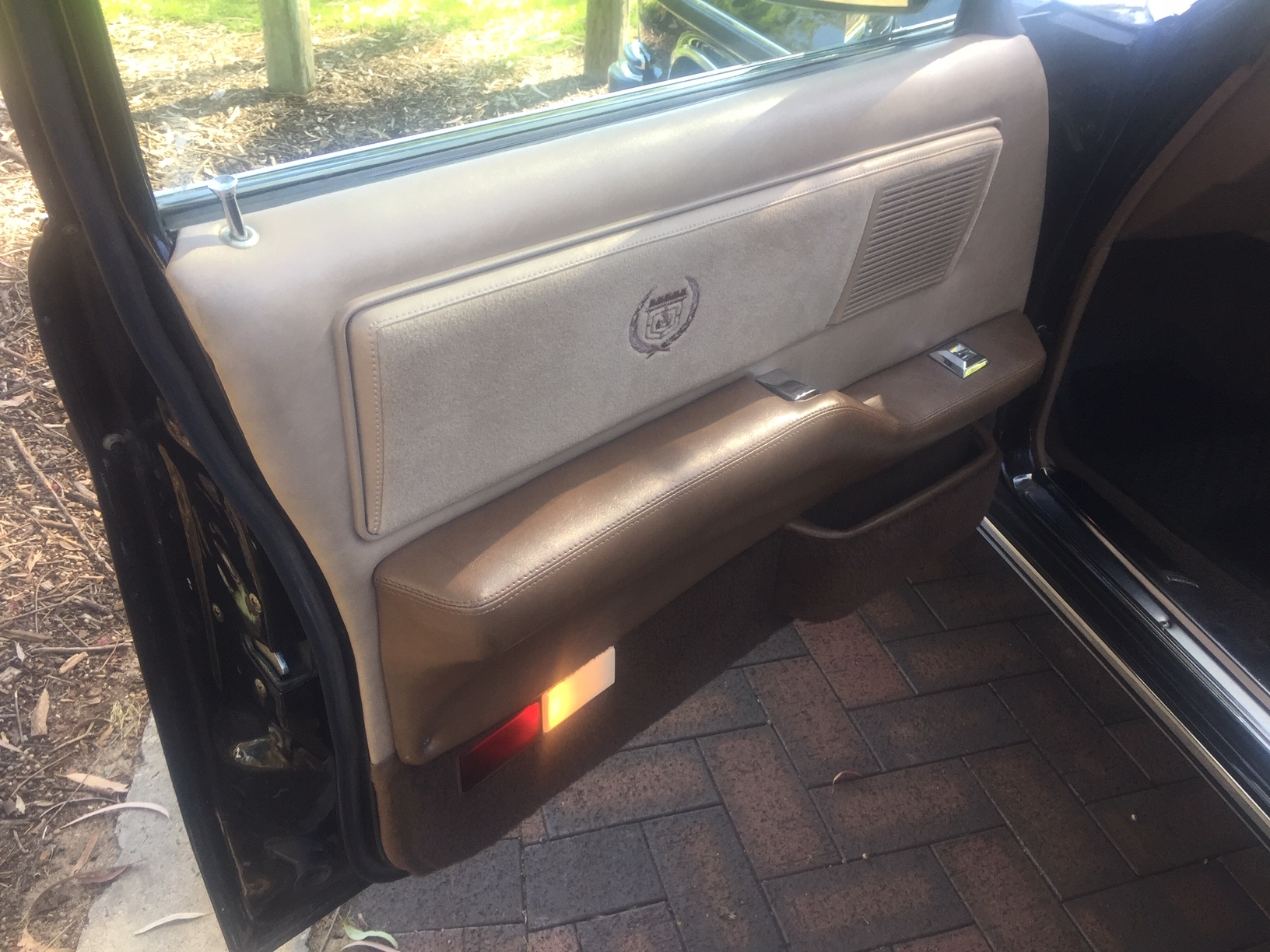 1984 HOLDEN DEALER TEAM STATESMAN CAPRICE MAGNUM WB SEDAN