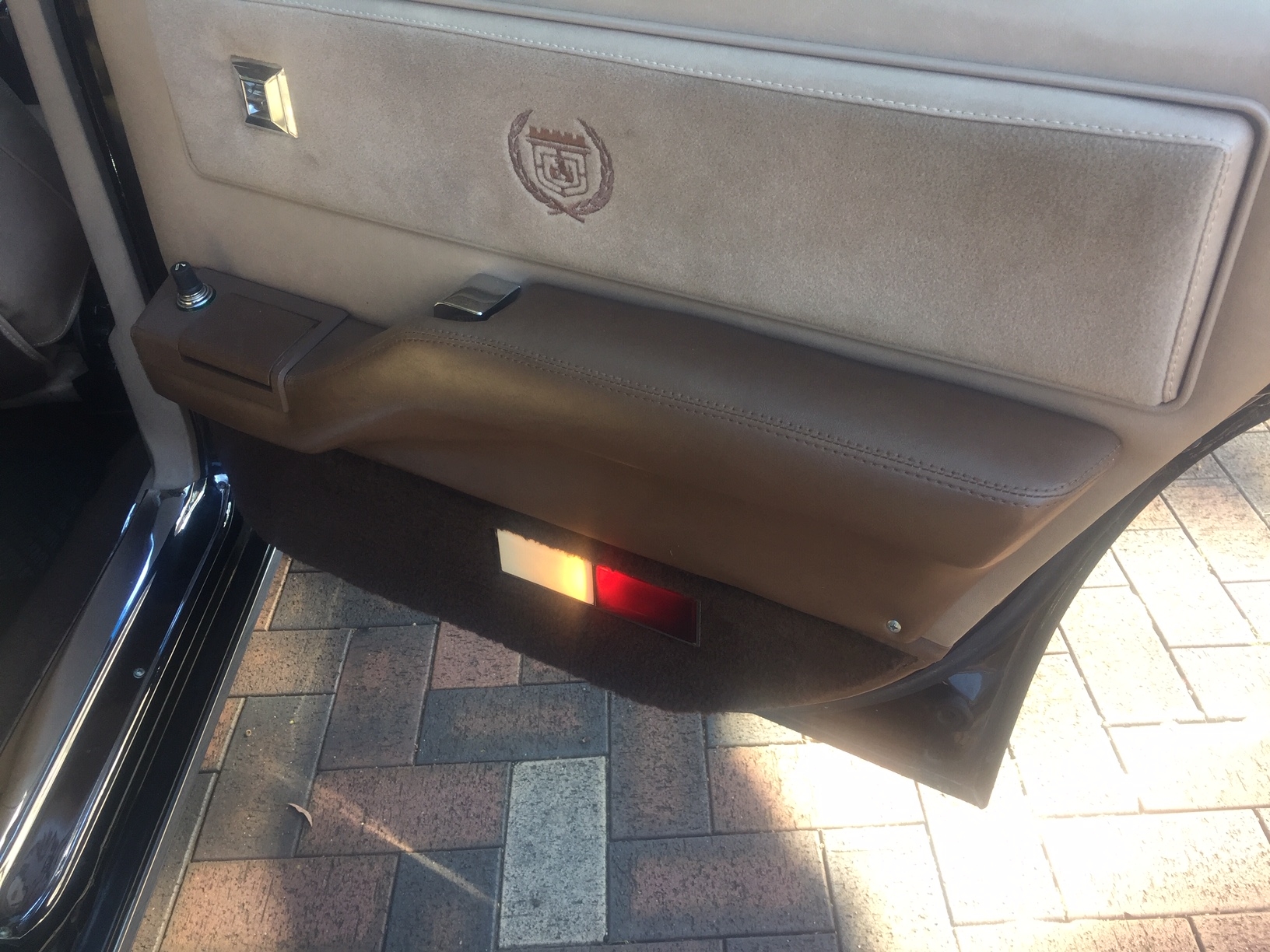 1984 HOLDEN DEALER TEAM STATESMAN CAPRICE MAGNUM WB SEDAN