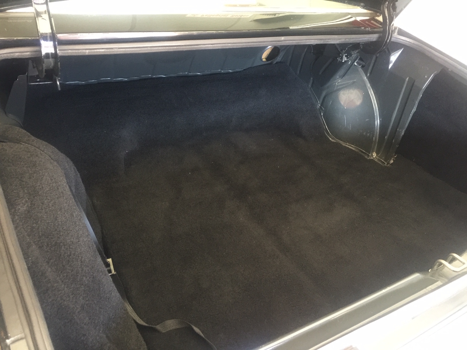 1984 HOLDEN DEALER TEAM STATESMAN CAPRICE MAGNUM WB SEDAN