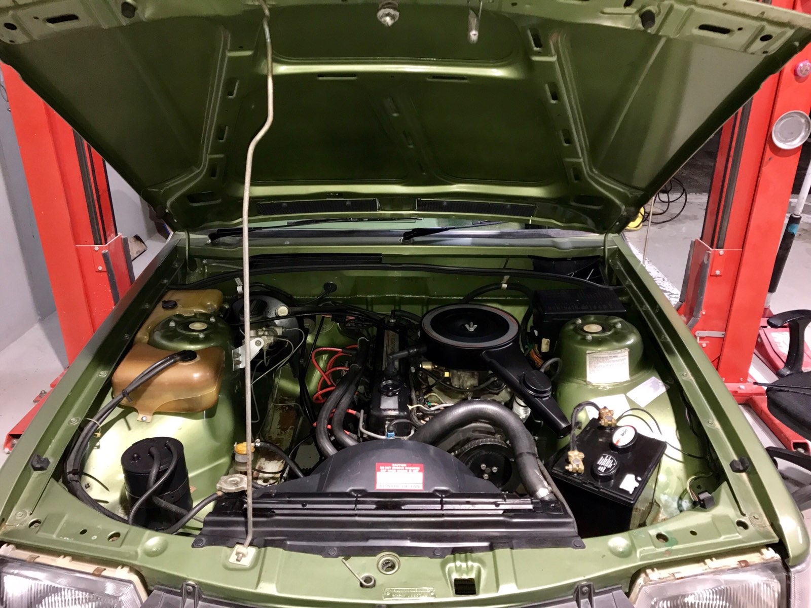 1984 HOLDEN COMMODORE VK SL SEDAN