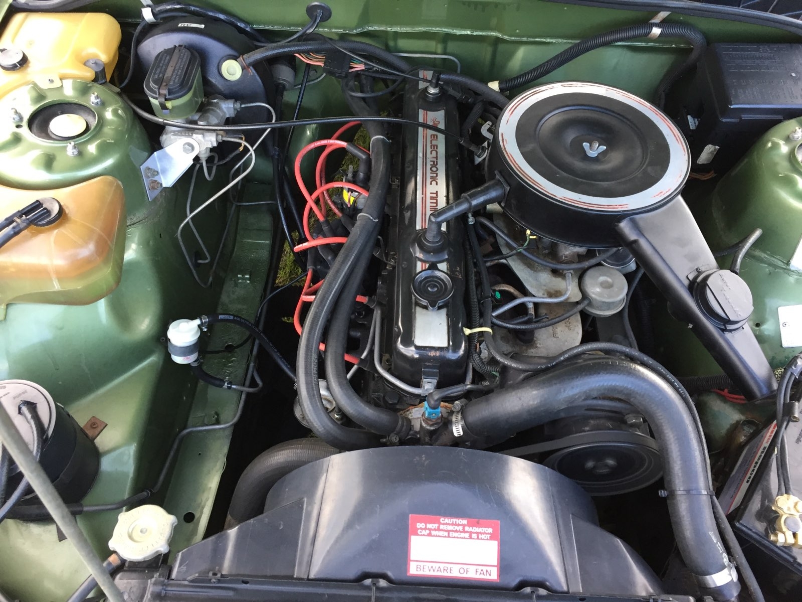 1984 HOLDEN COMMODORE VK SL SEDAN