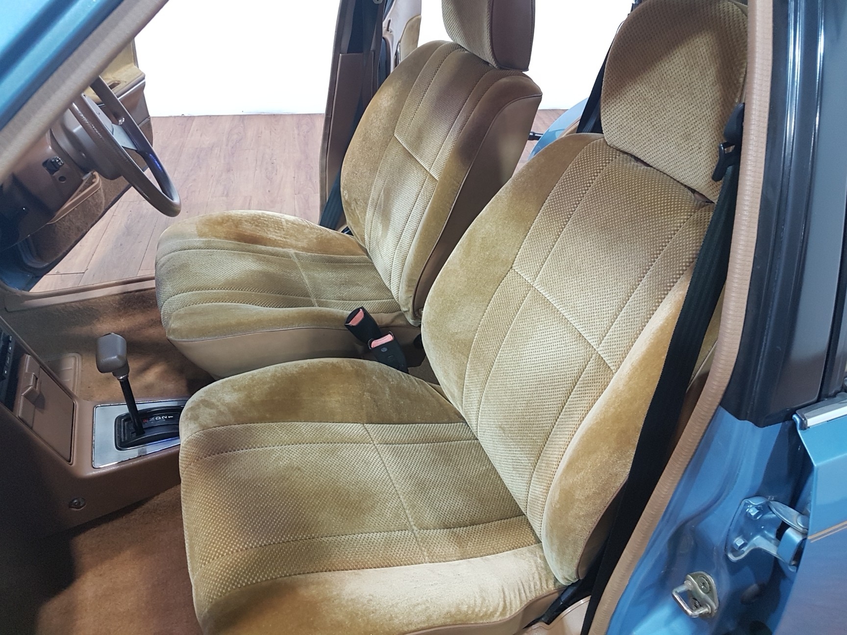 1983 FORD LASER KB GHIA 3 SPEED AUTO HATCHBACK