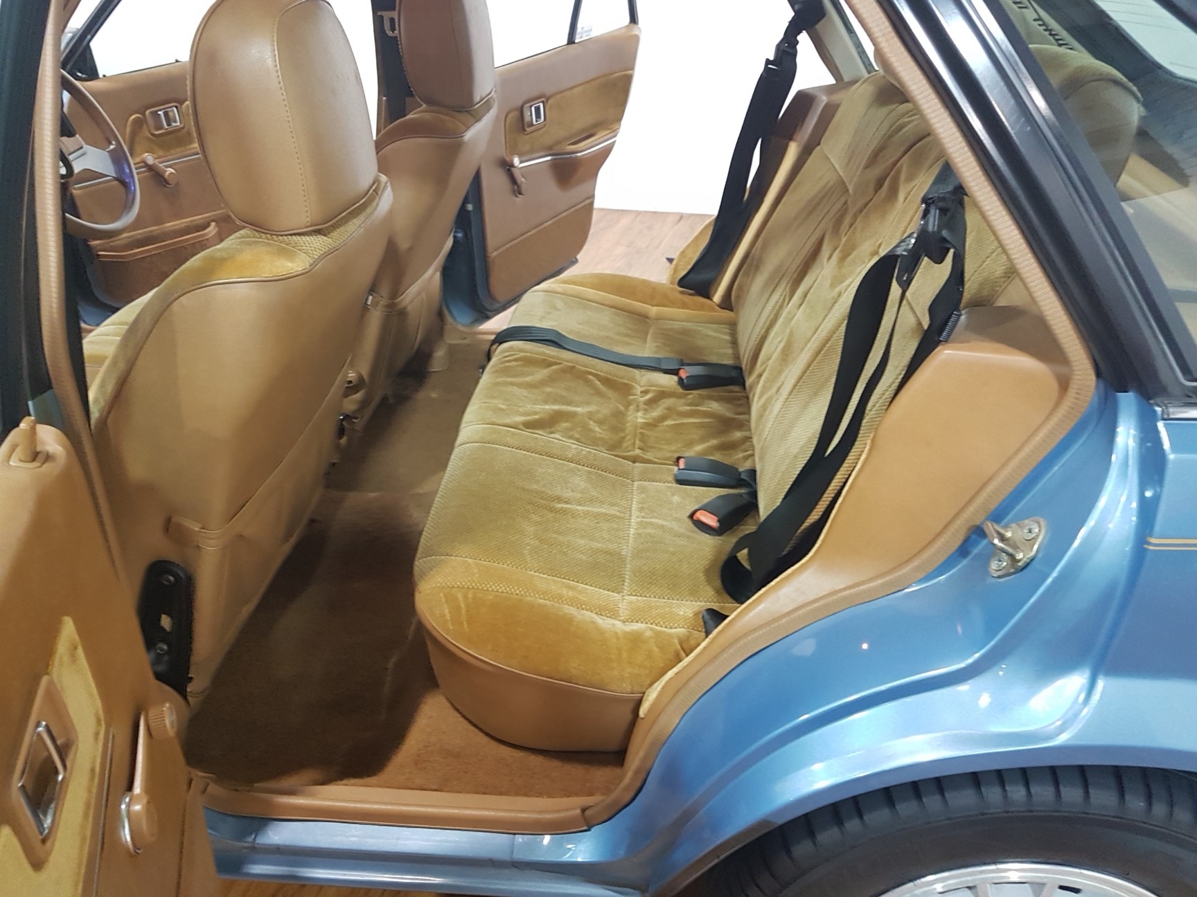 1983 FORD LASER KB GHIA 3 SPEED AUTO HATCHBACK