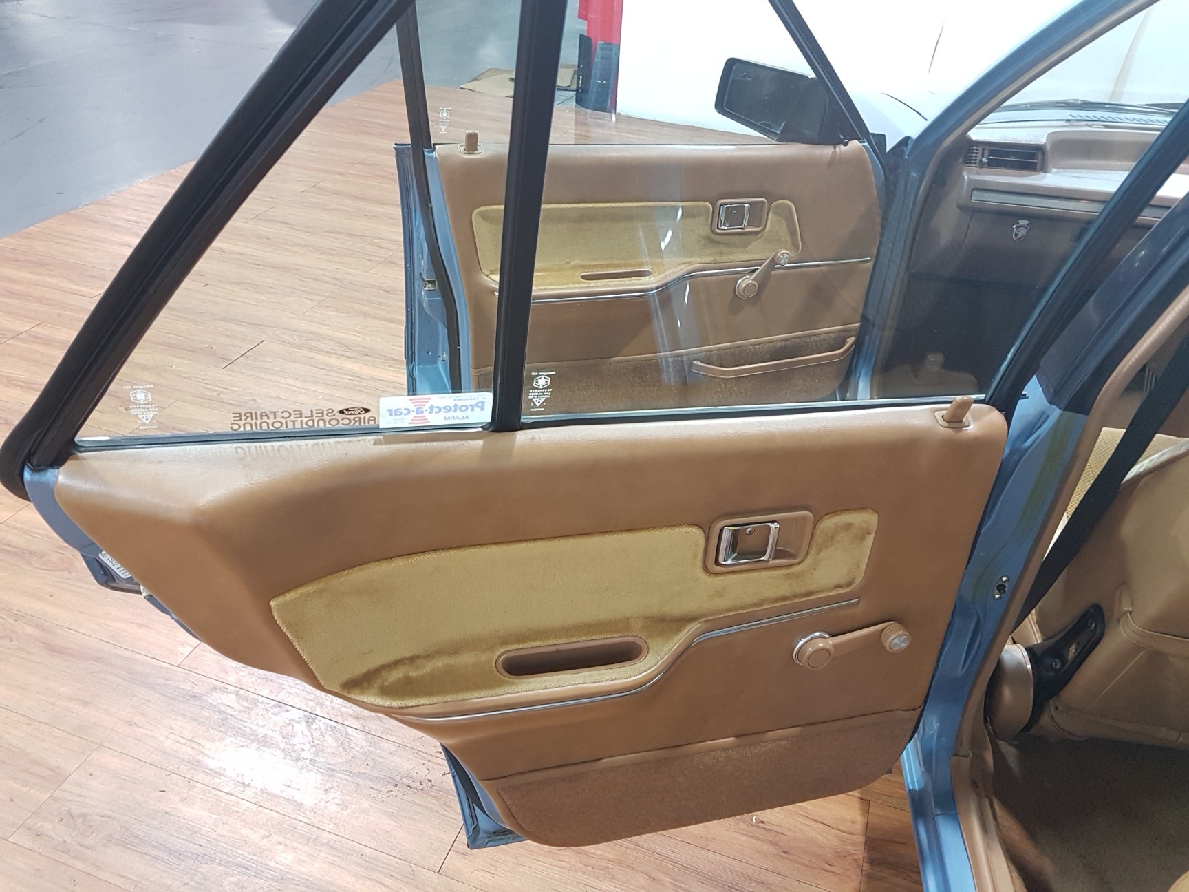 1983 FORD LASER KB GHIA 3 SPEED AUTO HATCHBACK