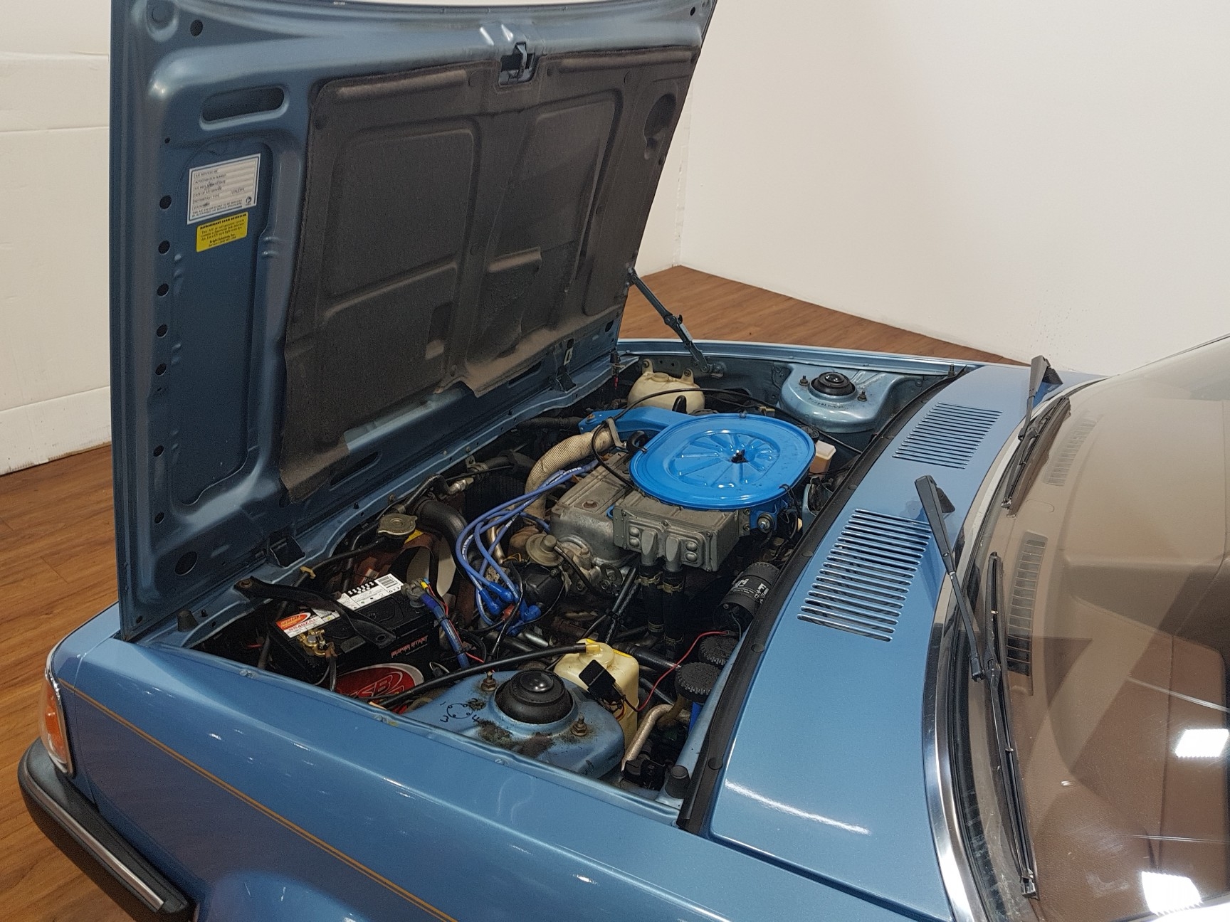 1983 FORD LASER KB GHIA 3 SPEED AUTO HATCHBACK