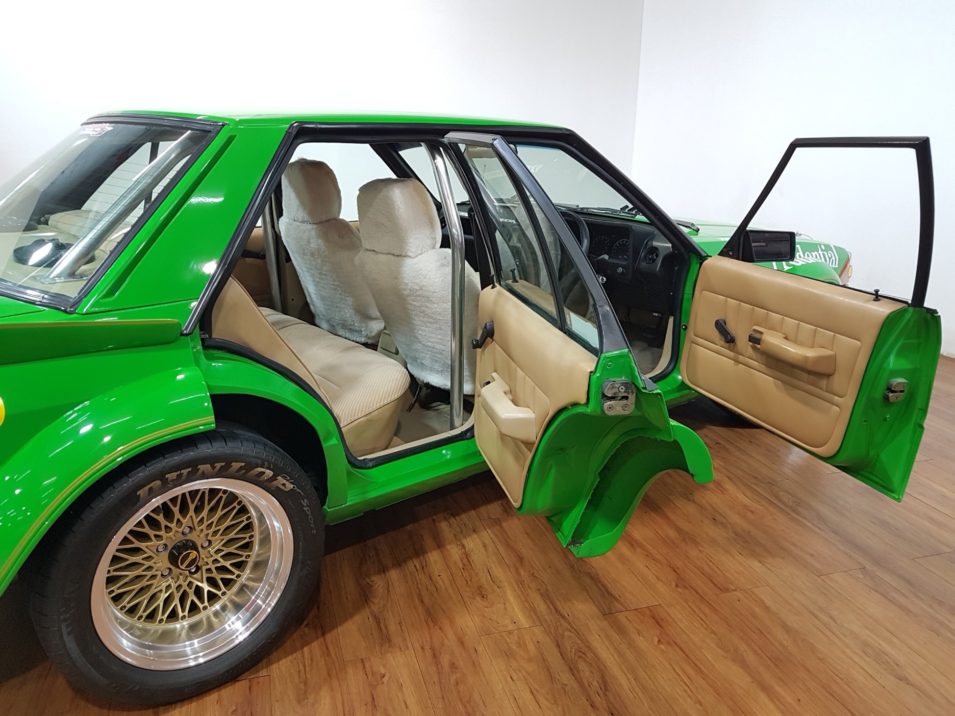 1984 FORD FALCON XE 4 SPEED MANUAL SEDAN