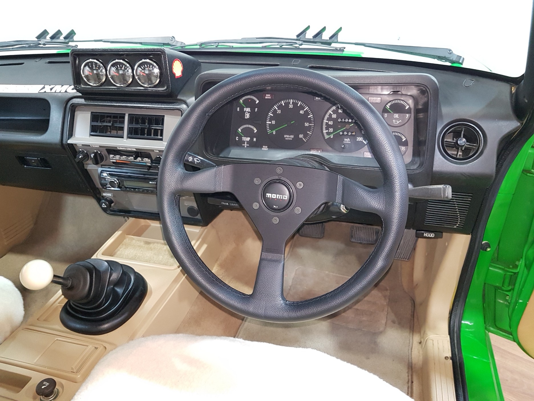 1984 FORD FALCON XE 4 SPEED MANUAL SEDAN