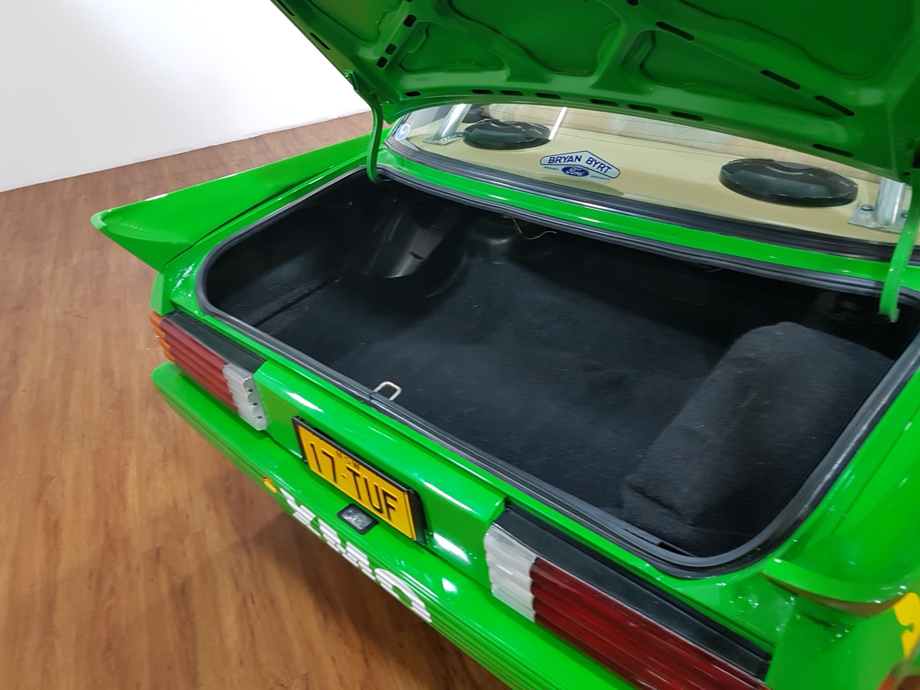 1984 FORD FALCON XE 4 SPEED MANUAL SEDAN